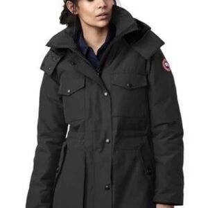 Canada Goose Women's Black Gabriola S